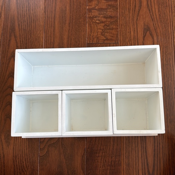 White Desk Organizer - Picture 5 of 10